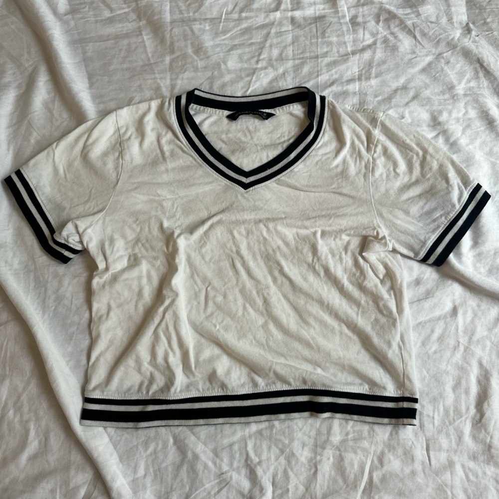 Abercrombie & Fitch White Tee with Black Trim